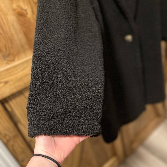 HYFVE Oversized Teddy Faux Fur Jacket - Picture 4 of 7